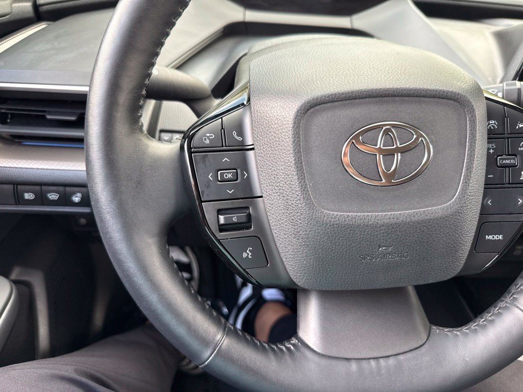 Used 2023 Toyota Prius XLE FWD image 27