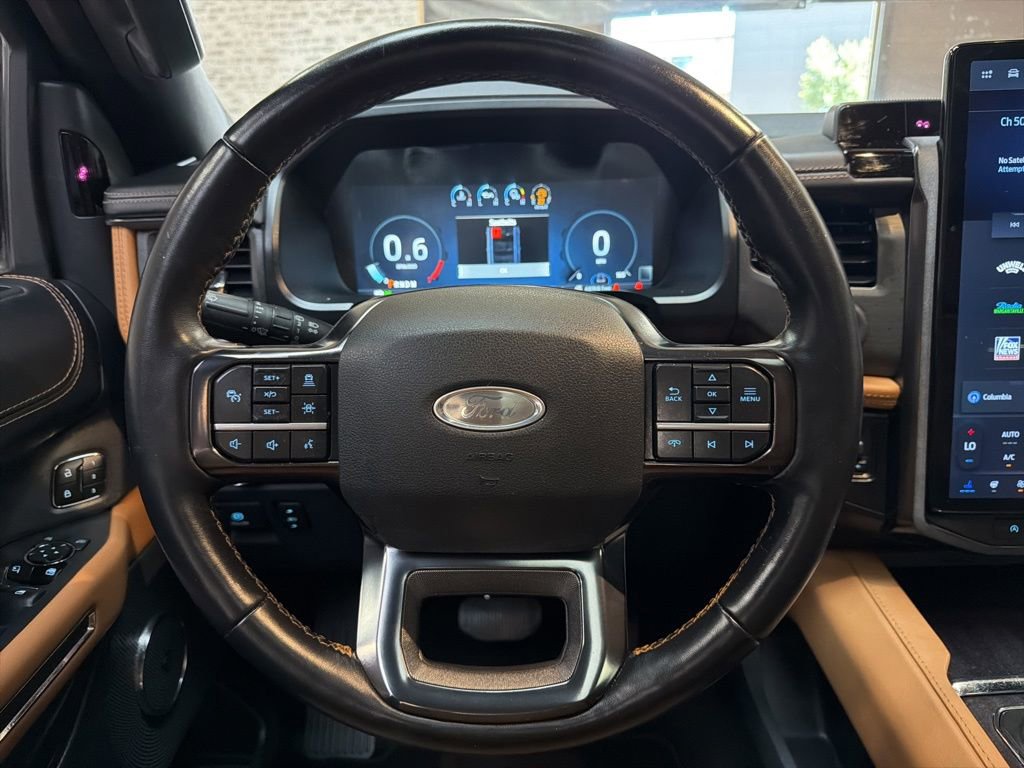 Used 2023 Ford Expedition Max Platinum AWD/4WD image 17