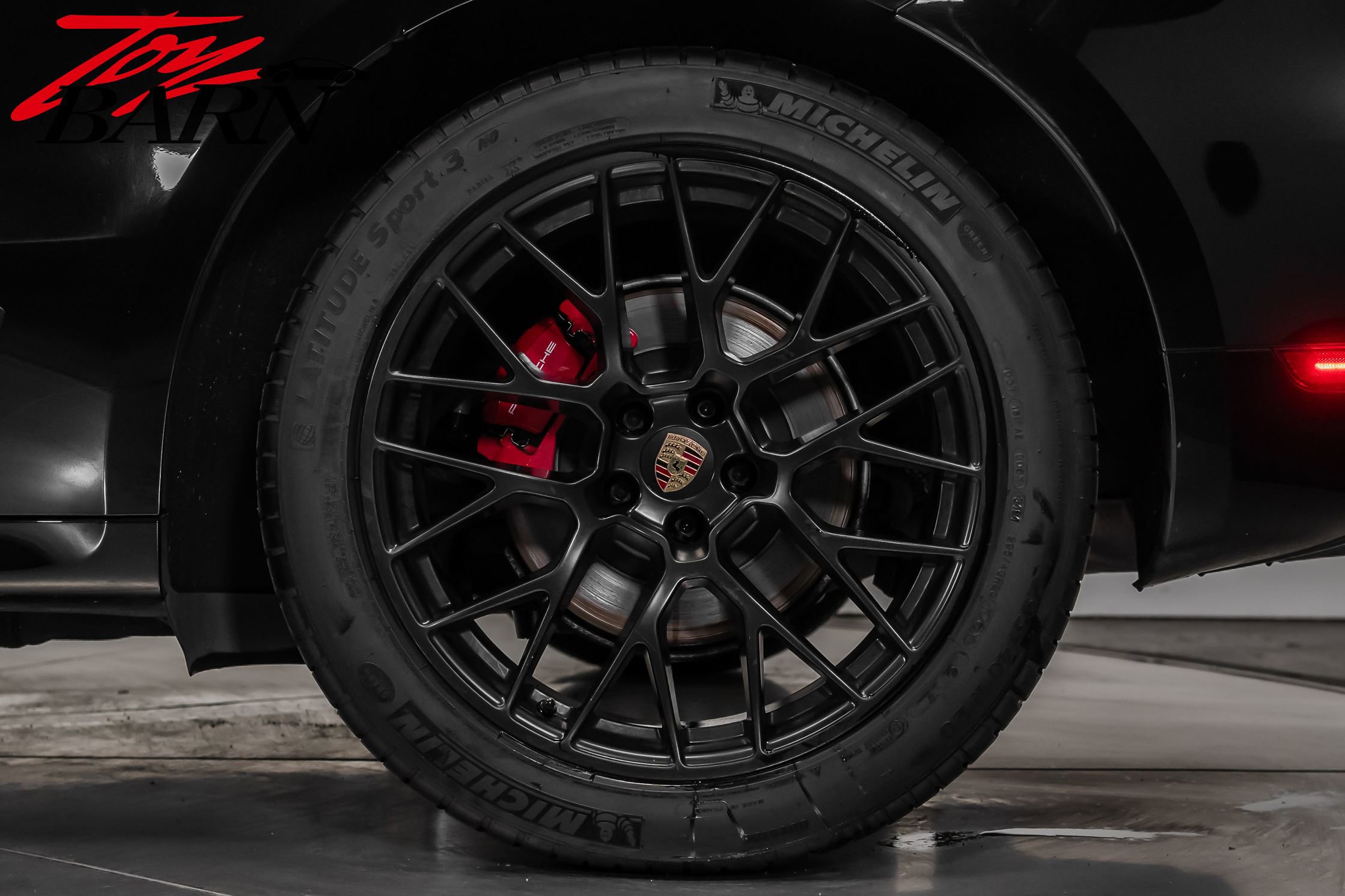 Used 2018 Porsche Macan GTS image 15