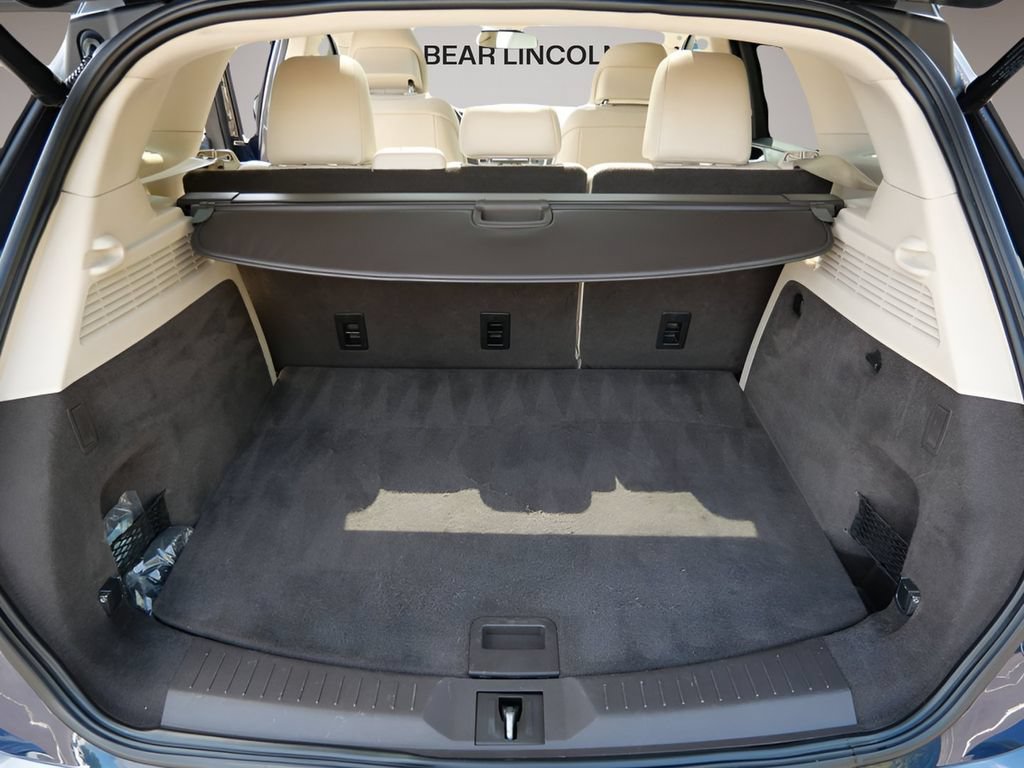 Used 2019 Lincoln MKC Reserve w/ MKC Climate Package AWD/4WD image 12