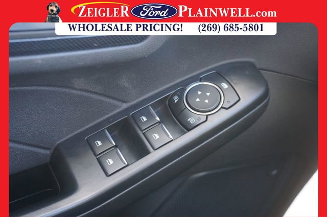 Used 2025 Ford Escape ST-Line image 28