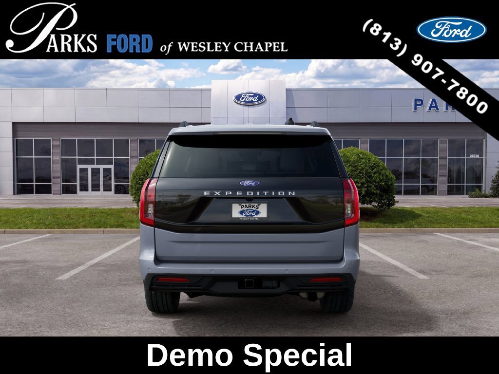 New 2027 Ford Expedition Active RWD image 7