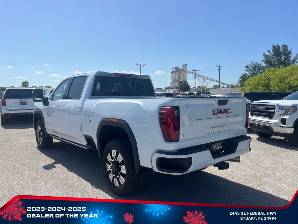 New 2026 GMC Sierra 2500 Denali w/ Denali Reserve Package AWD/4WD image 5