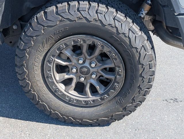 Used 2022 Jeep Wrangler Unlimited Rubicon w/ Trailer Tow Package image 8