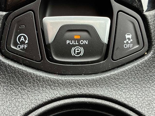 Used 2017 Jeep Compass Limited w/ Navigation Group image 28