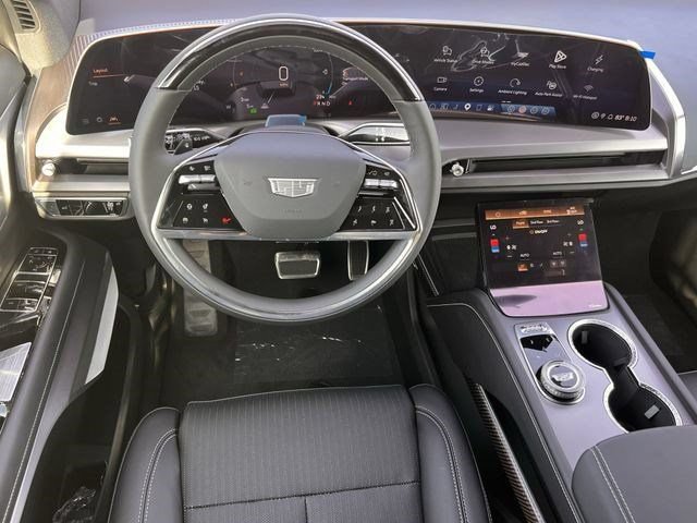 New 2027 Cadillac Vistiq Luxury AWD/4WD image 10