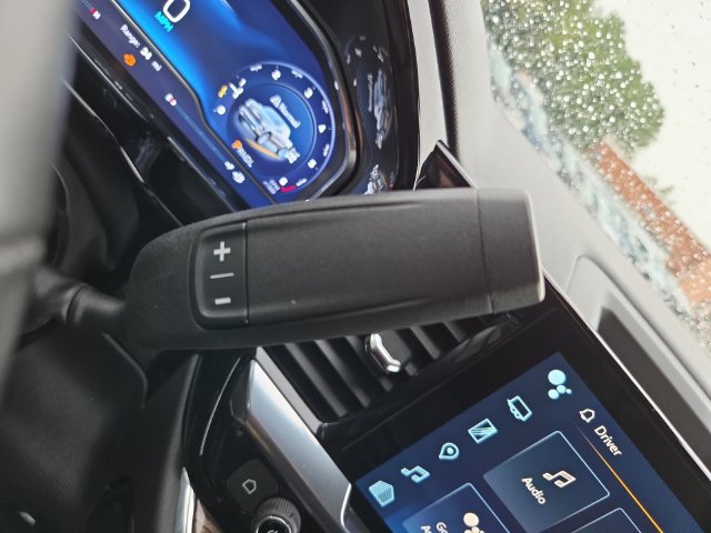 Certified 2024 Chevrolet Silverado 1500 LT AWD/4WD image 24
