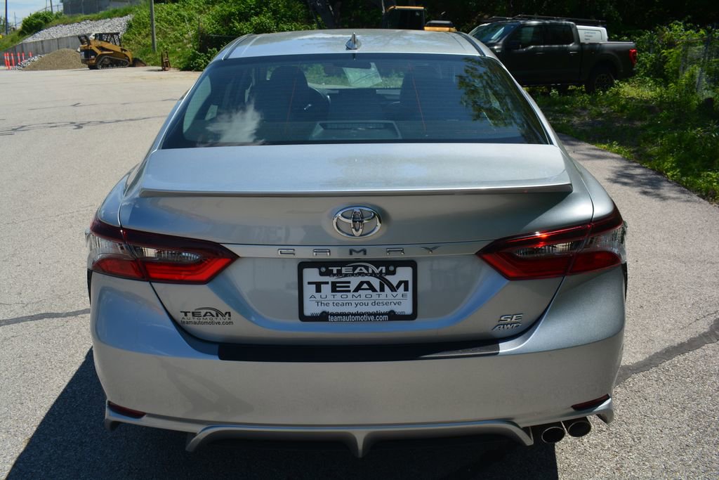 Used 2023 Toyota Camry SE AWD/4WD image 6