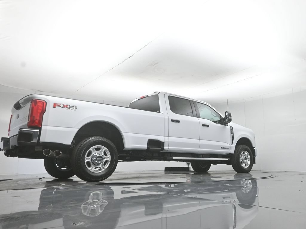 New 2026 Ford F350 XLT w/ FX4 Off-Road Package AWD/4WD image 49