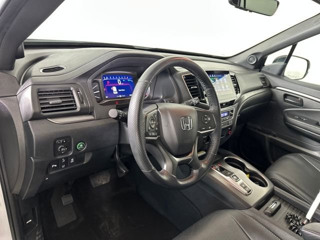 Used 2023 Honda Passport EX-L image 13