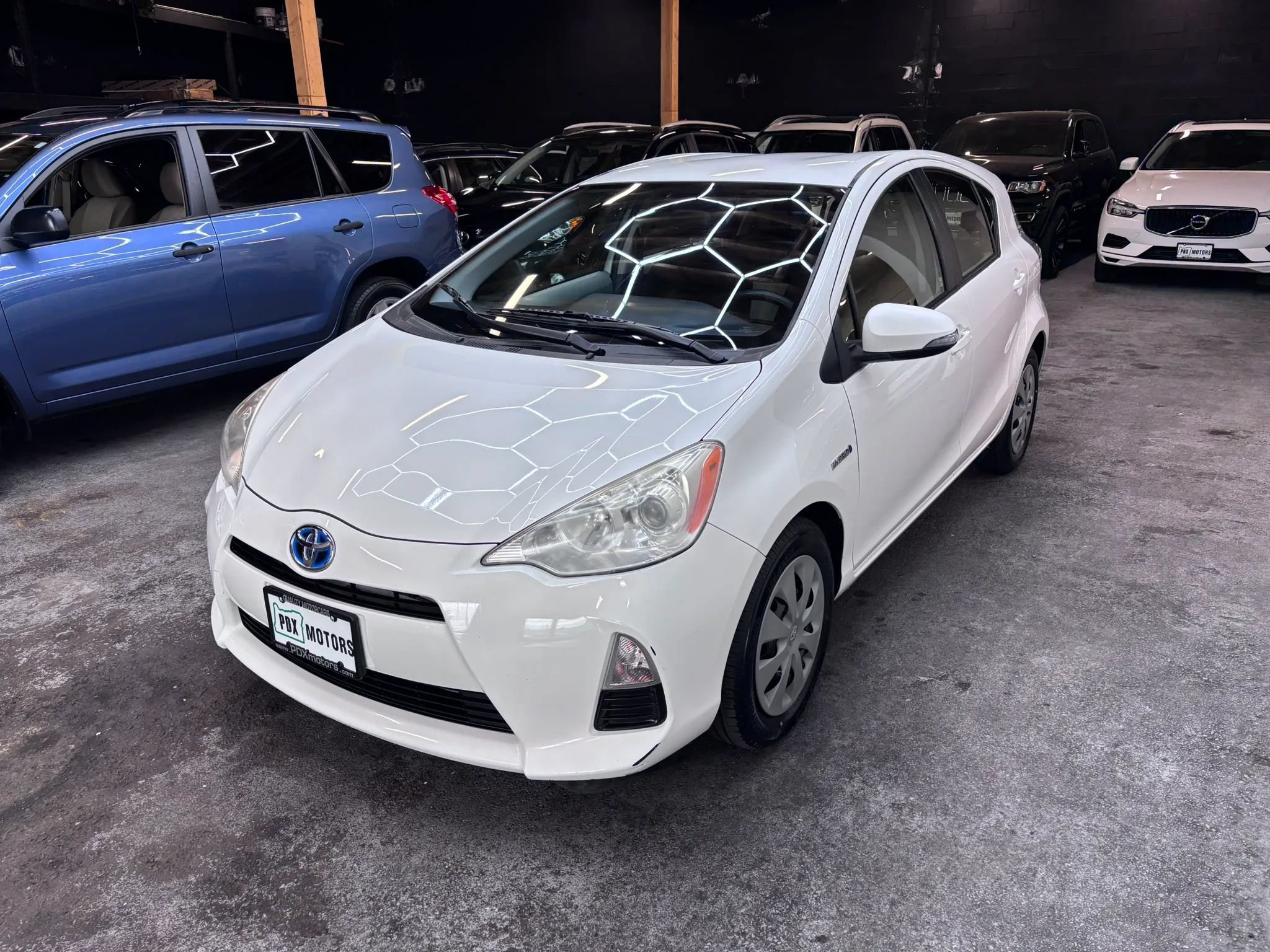 Used 2013 Toyota Prius C Two FWD image 3