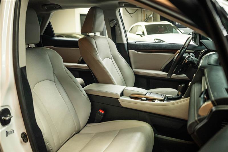 Used 2020 Lexus RX 450h AWD w/ Premium Package image 15
