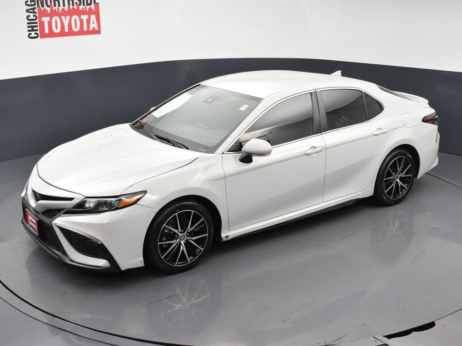 Used 2024 Toyota Camry SE FWD image 24