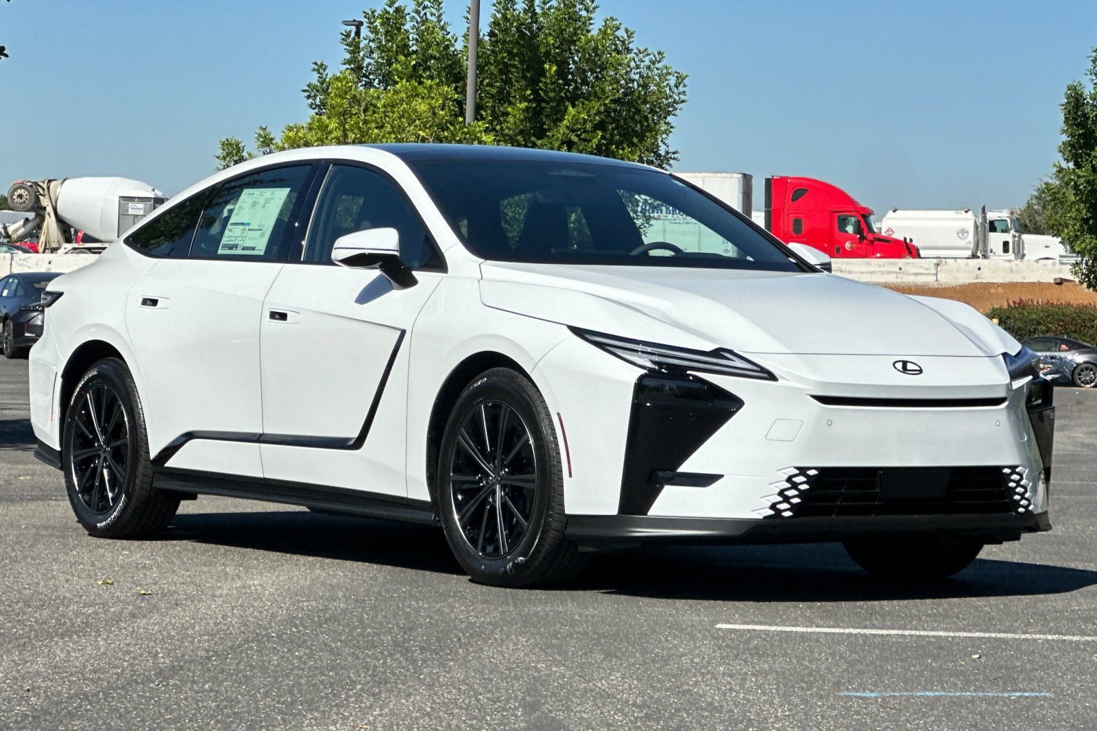 New 2026 Lexus ES 350h AWD w/ Convenience Package image 7