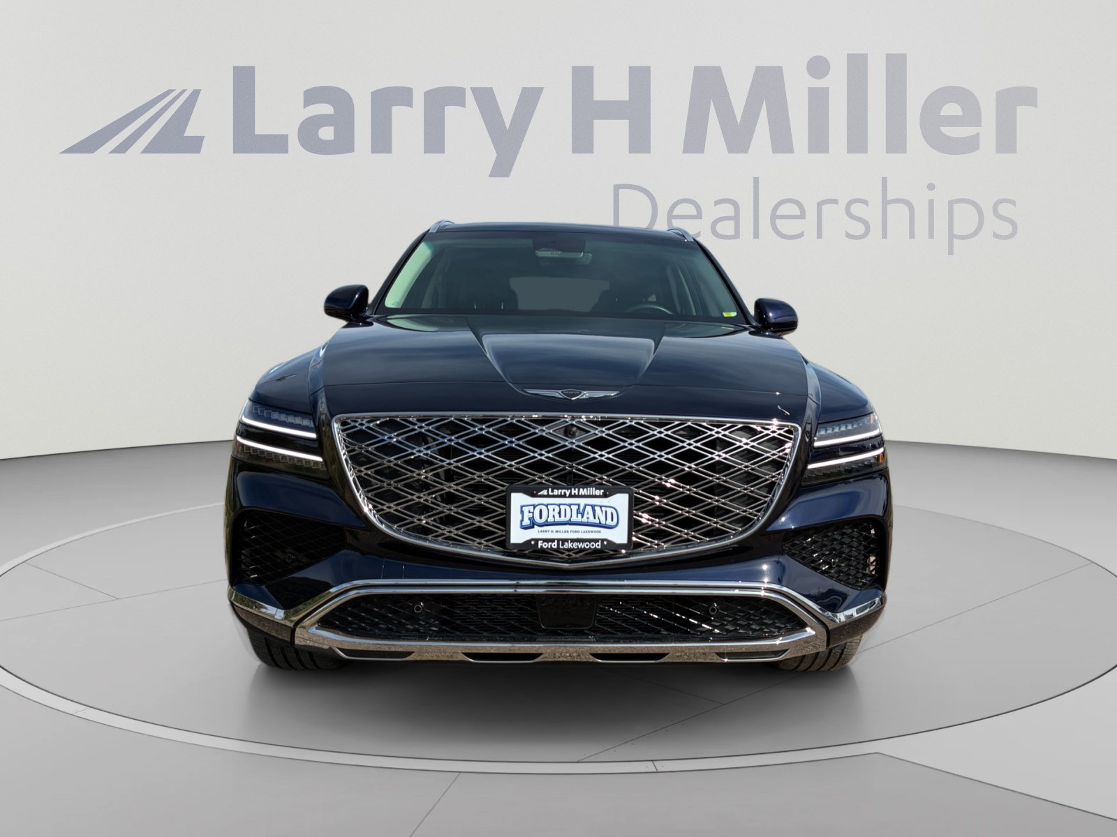 Used 2025 Genesis GV80 2.5T Advanced AWD/4WD image 8