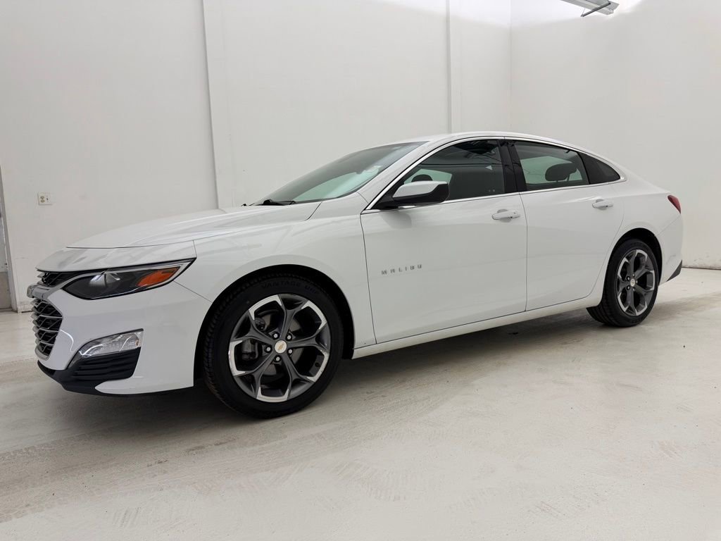 Used 2024 Chevrolet Malibu LT FWD image 10