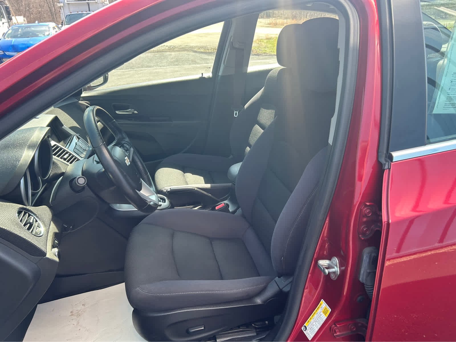 Used 2013 Chevrolet Cruze LT image 10