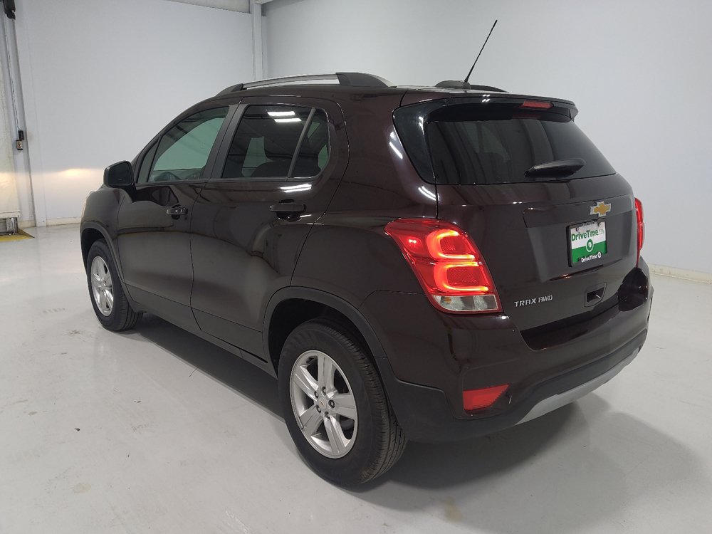 Used 2021 Chevrolet Trax LT w/ LT Convenience Package AWD/4WD image 5