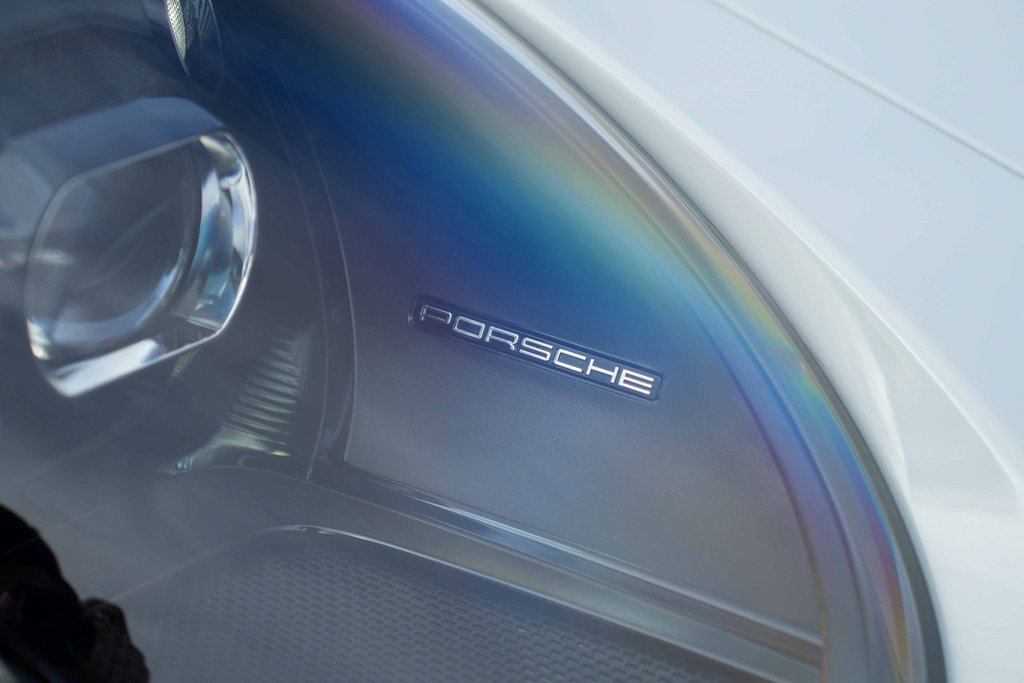 Used 2024 Porsche 911 Carrera 4 GTS w/ Premium Package image 13