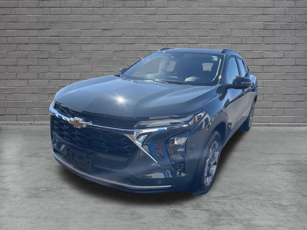 New 2026 Chevrolet Trax LT w/ Sunroof Package FWD image 4