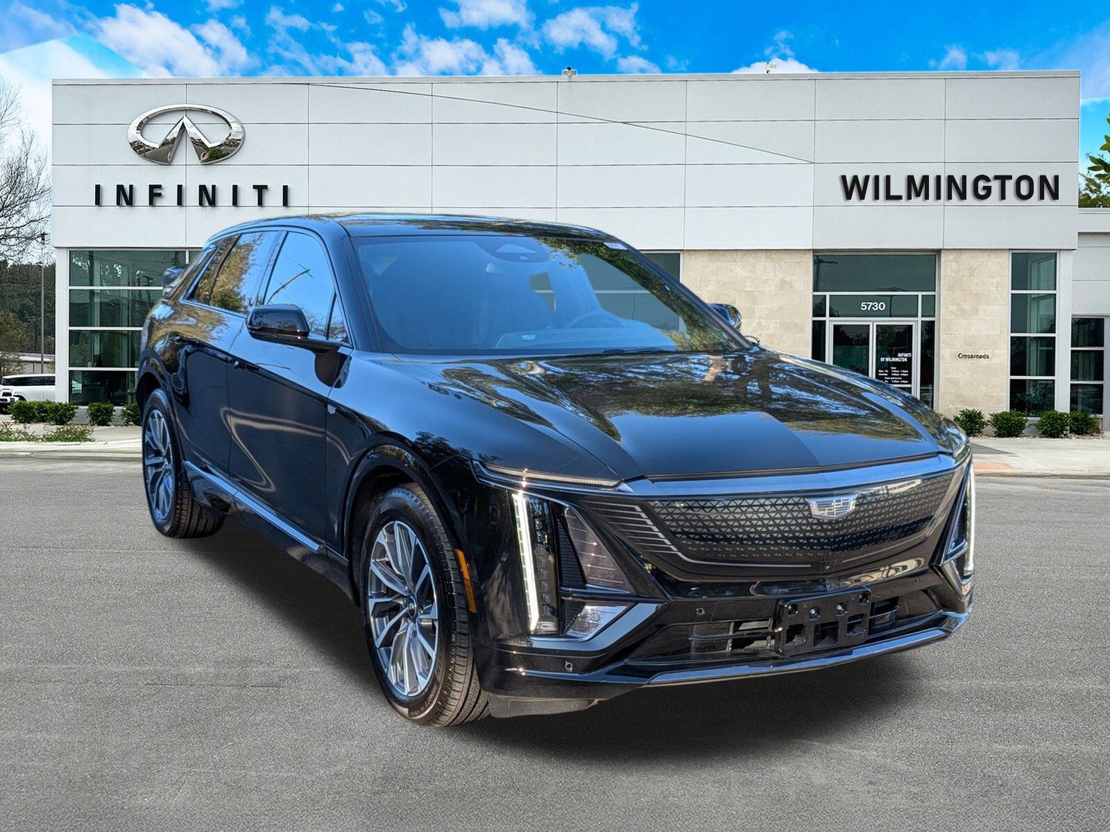 Used 2024 Cadillac Lyriq Sport image 1
