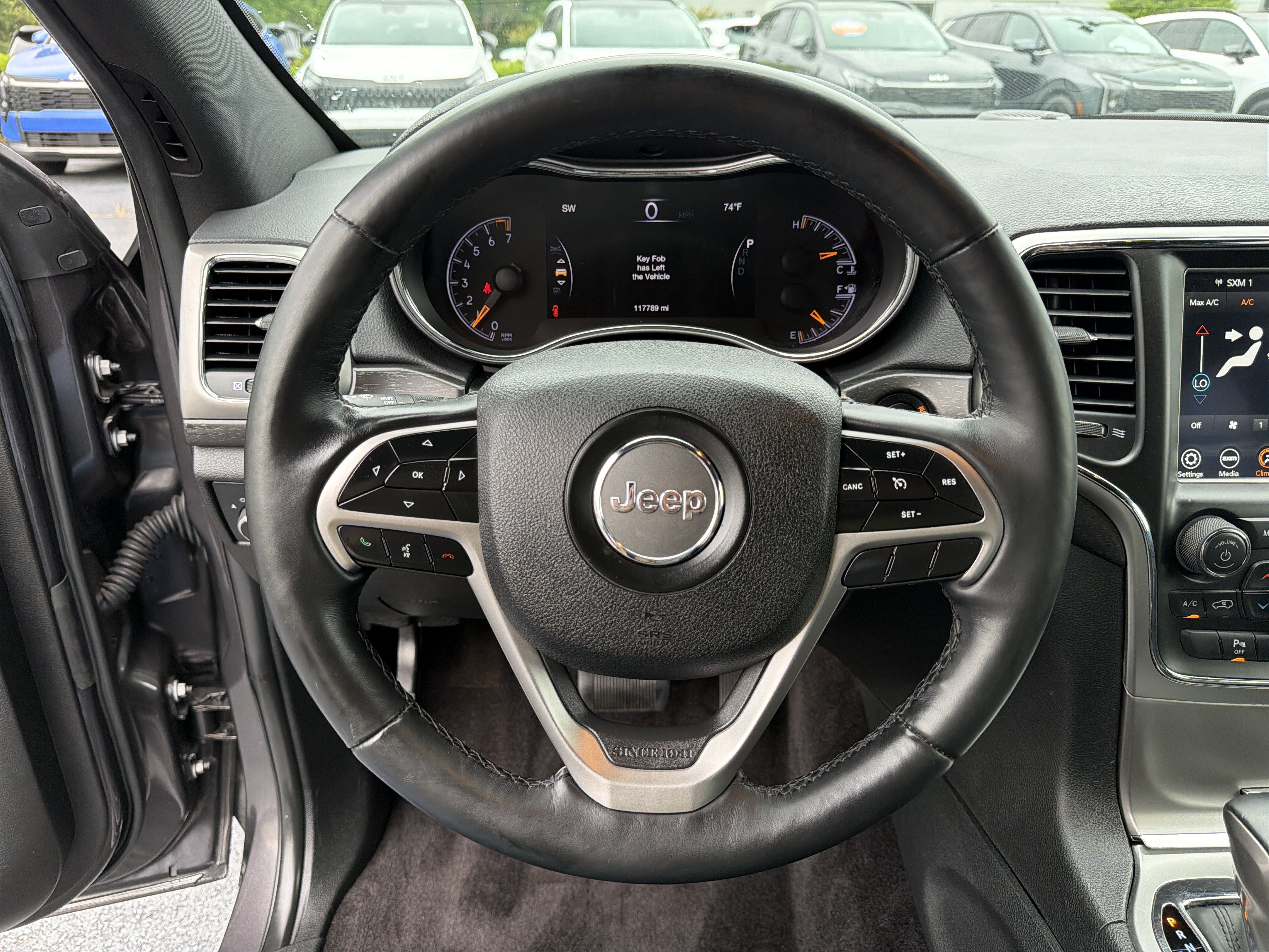 Used 2018 Jeep Grand Cherokee Altitude AWD/4WD image 22