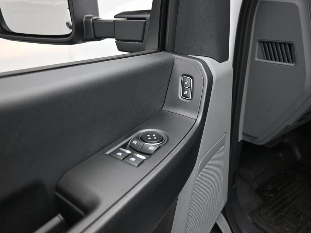 New 2026 Ford F350 XL w/ XL Driver Assist Package image 9