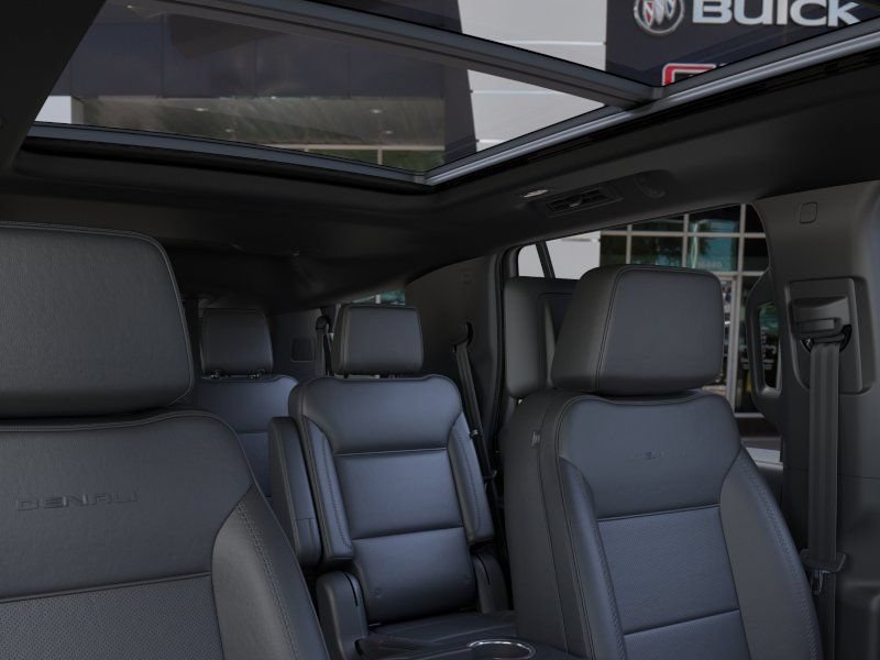 New 2026 GMC Yukon Denali w/ Denali Reserve Package AWD/4WD image 24