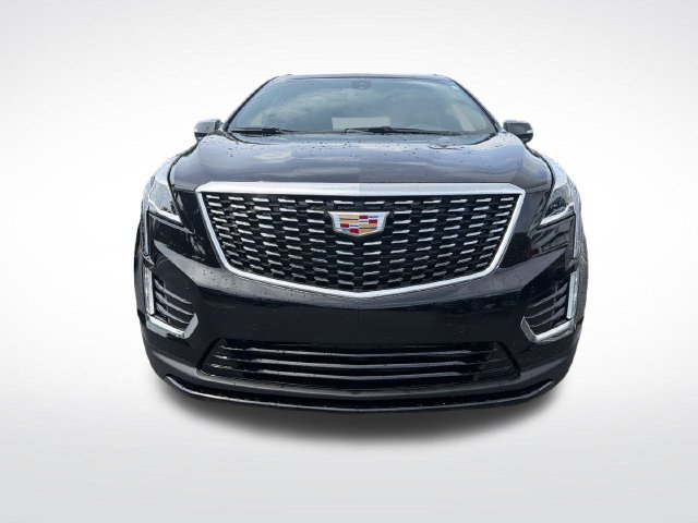 Certified 2025 Cadillac XT5 Luxury FWD image 8
