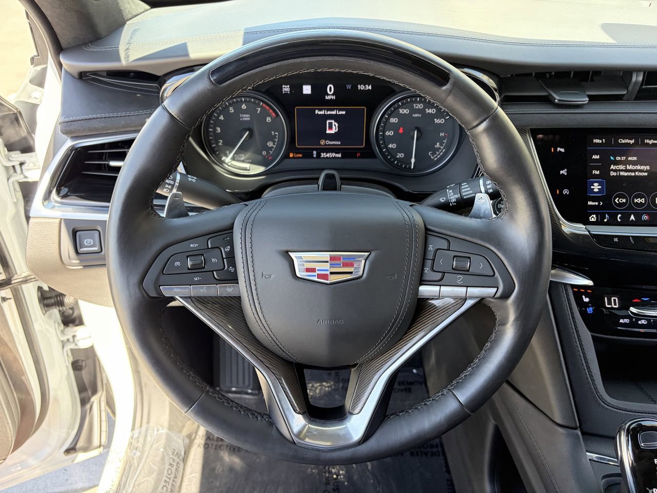 Certified 2023 Cadillac XT6 Sport w/ Platinum Package AWD/4WD image 24