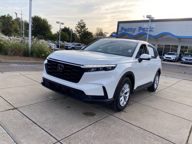 Used 2023 Honda CR-V LX image 4
