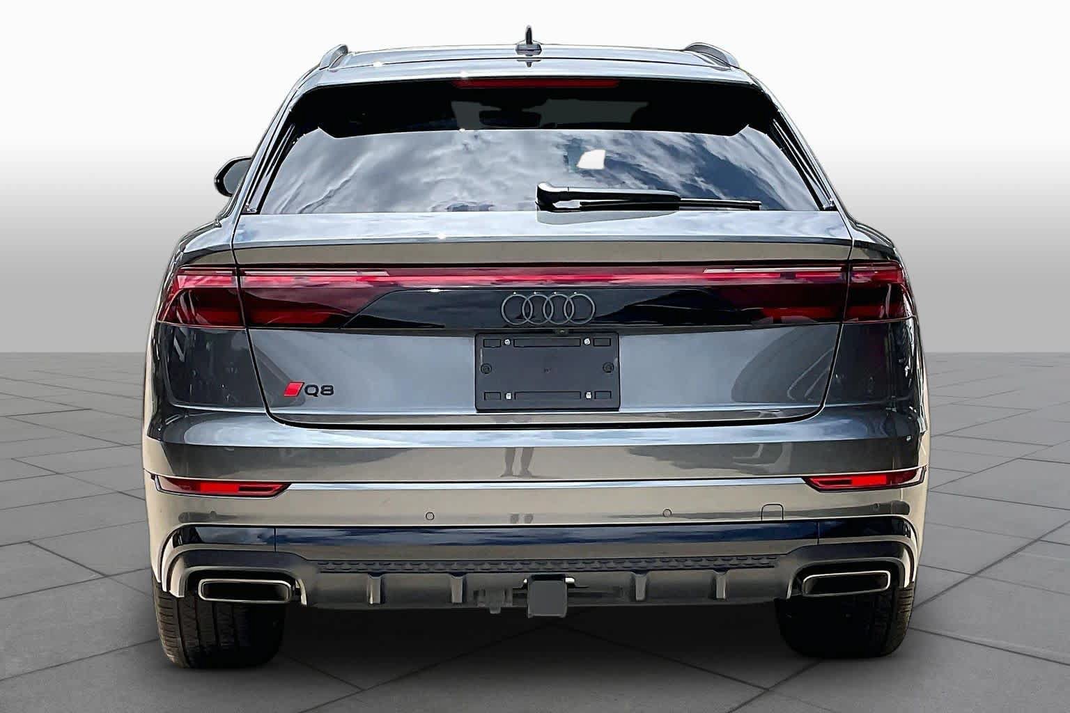 Used 2024 Audi Q8 Premium Plus AWD/4WD image 5