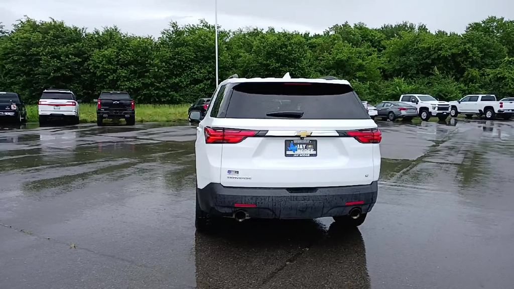 Certified 2023 Chevrolet Traverse LT FWD image 7