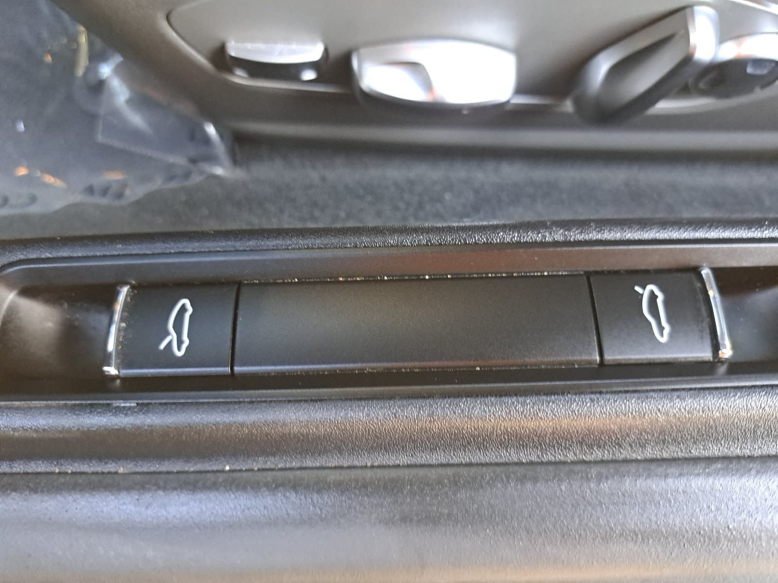 Used 2019 Porsche 911 Carrera 4S AWD/4WD image 13