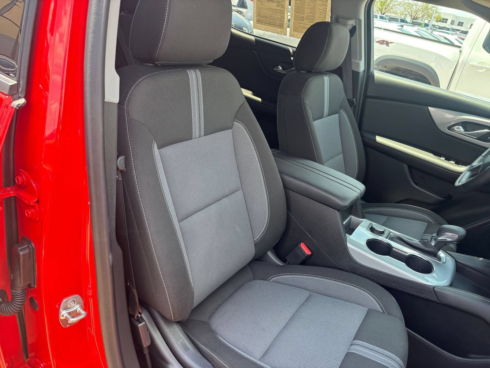 Used 2026 Chevrolet Blazer LT FWD image 36