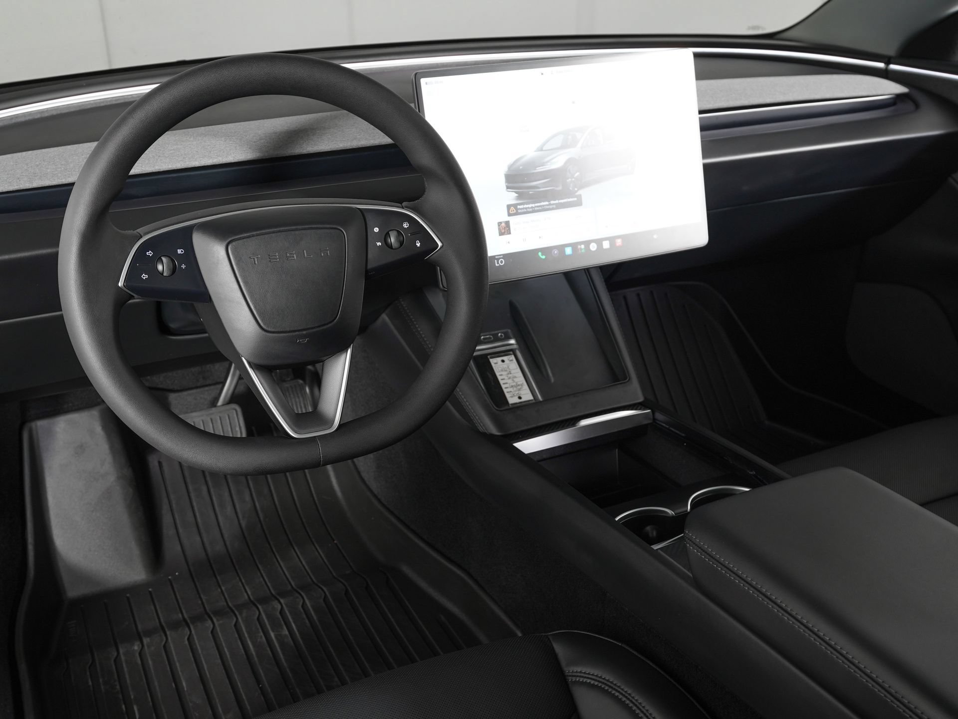 Used 2025 Tesla Model 3 RWD image 16