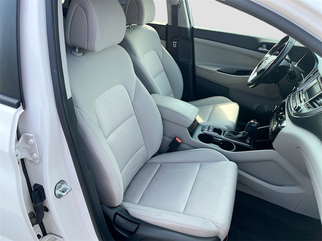 Used 2017 Hyundai Tucson Sport image 26