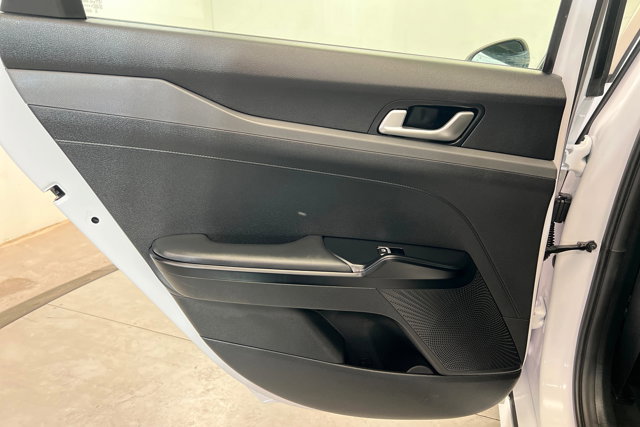 Used 2022 Kia K5 GT-Line image 18
