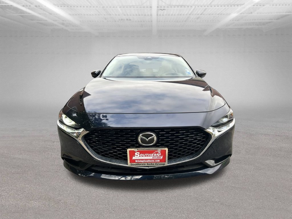 Used 2020 MAZDA MAZDA3 Sedan w/ Premium Package FWD image 11
