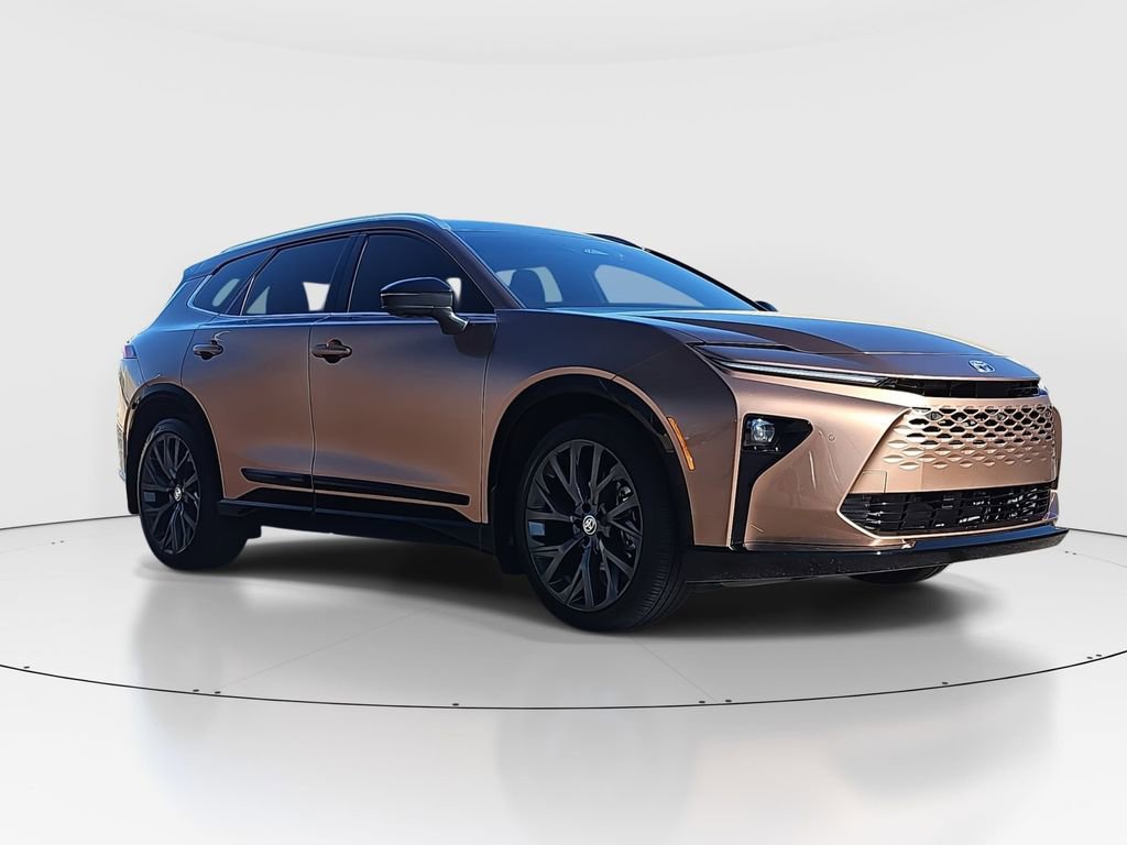 Certified 2025 Toyota Crown Signia image 3