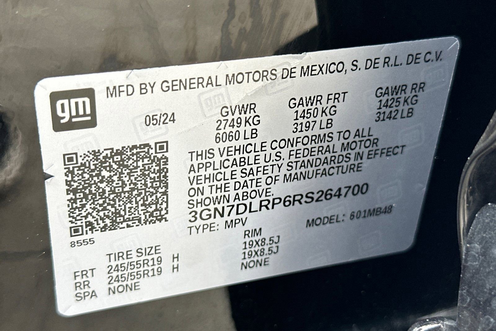 Used 2024 Chevrolet Equinox EV LT image 32