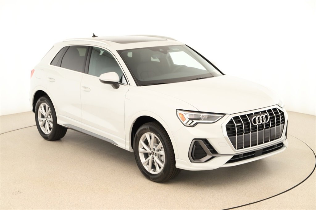 New 2025 Audi Q3 2.0T Premium image 31