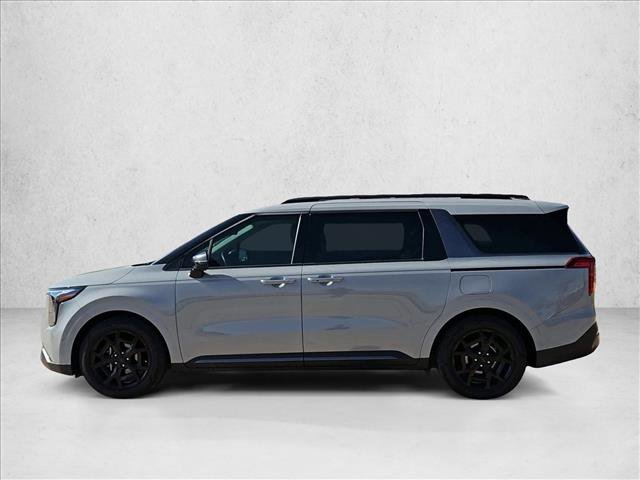 Used 2026 Kia Carnival SX w/ SX Dark Edition Package FWD image 4