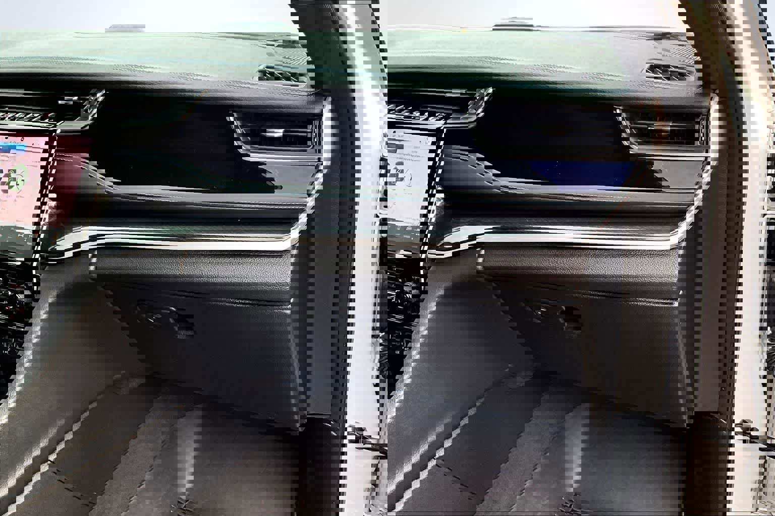 Used 2023 Jeep Grand Cherokee Trailhawk image 24