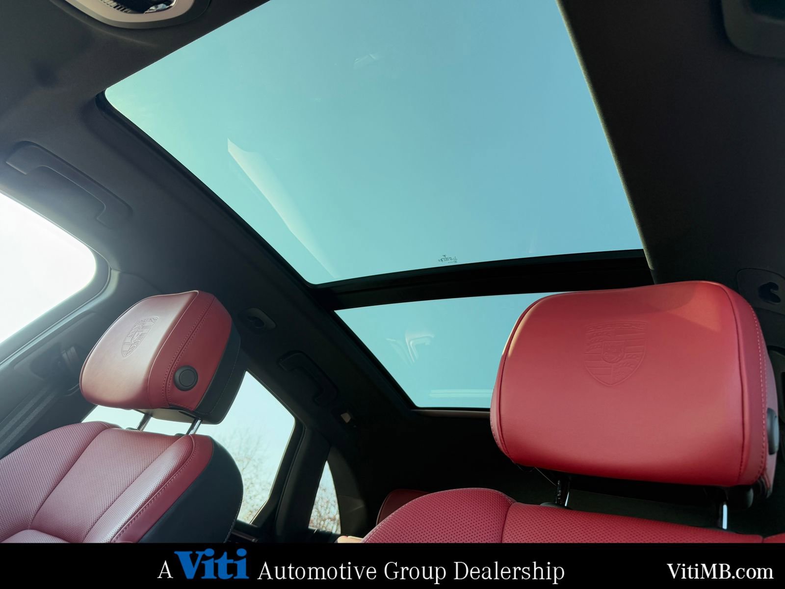 Used 2024 Porsche Macan S image 18