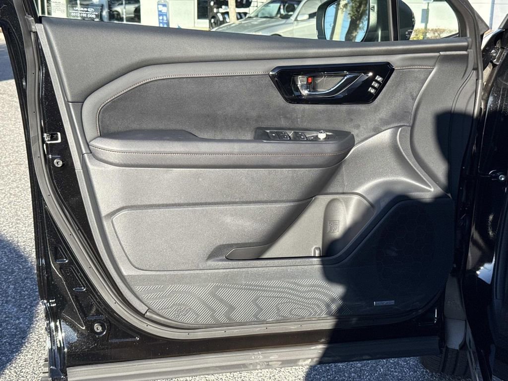 New 2025 Subaru Forester Touring image 19