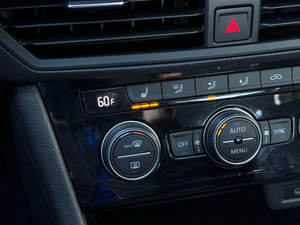 Used 2021 Volkswagen Jetta S image 4