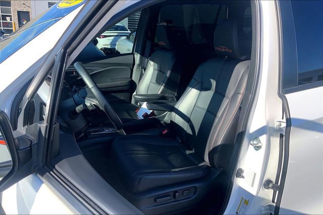 Used 2023 Honda Passport TrailSport image 6