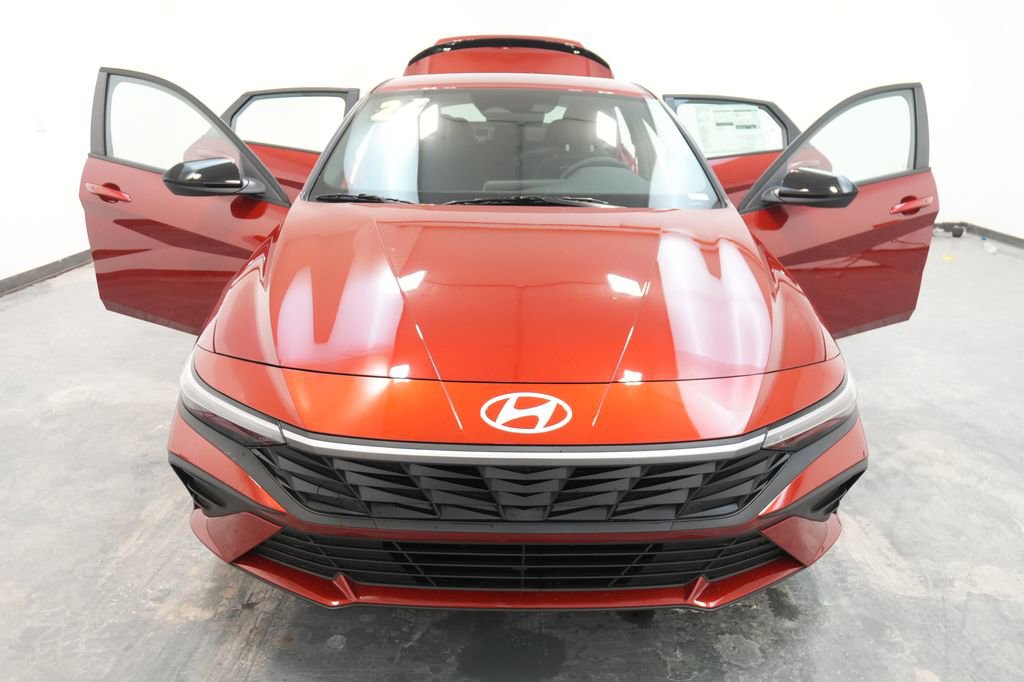 New 2026 Hyundai Elantra Sport image 25