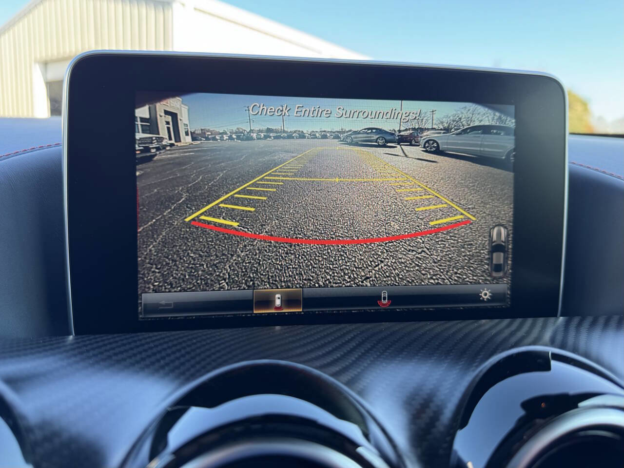 Used 2018 Mercedes-Benz AMG GT Roadster image 19